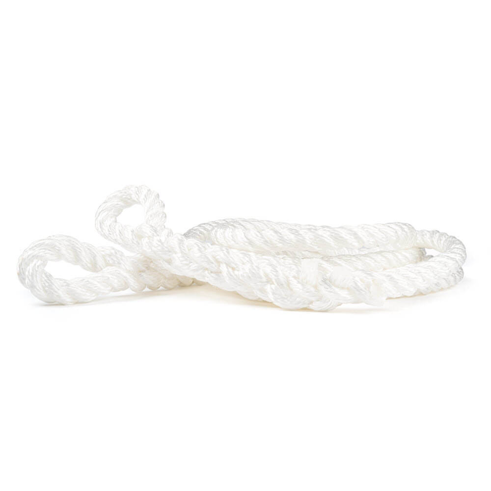 22 mm White kinetic towing rope on a white background