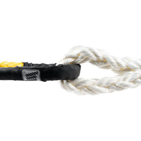 Kinetic tow rope connected with a softshackle