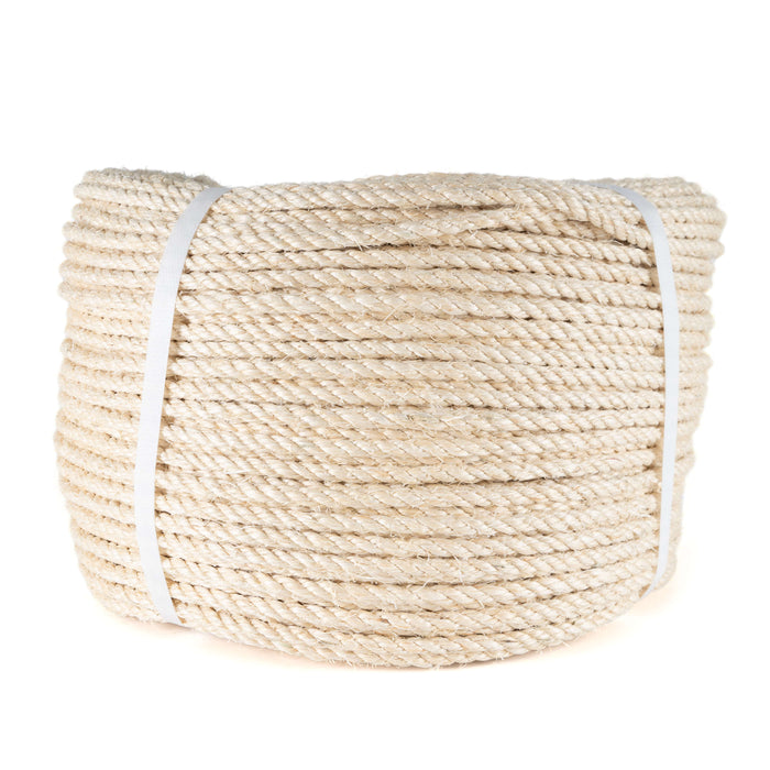 Close-up of 3-strand twisted sisal rope