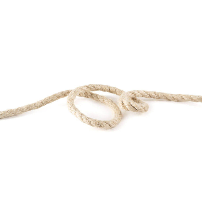3-strand twisted construction — determines the breaking strength